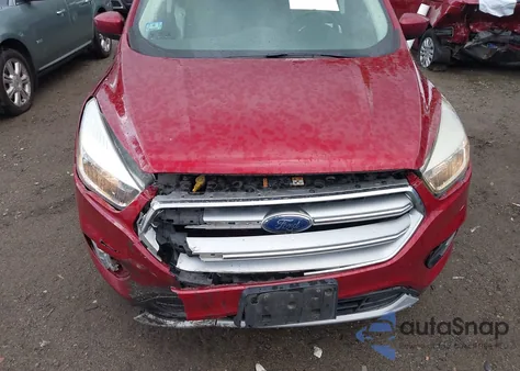 2017 Ford Escape Se из США, поврежденный, VIN 1FMCU9GD0HUE61519